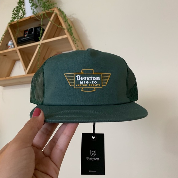 Cylinder Mesh Trucker Hat Snapback 